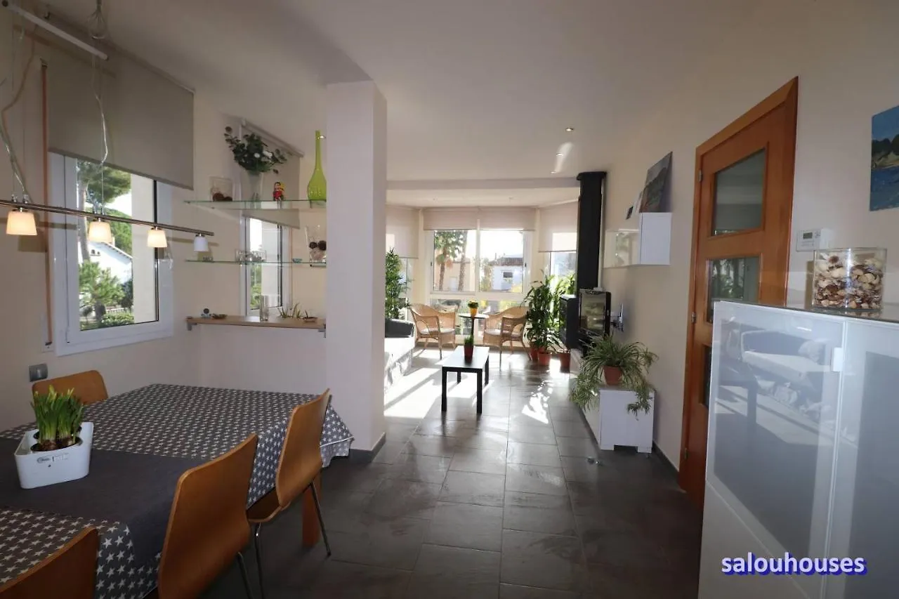 Salouhouses Villa Sant Rafel 0*, 萨洛